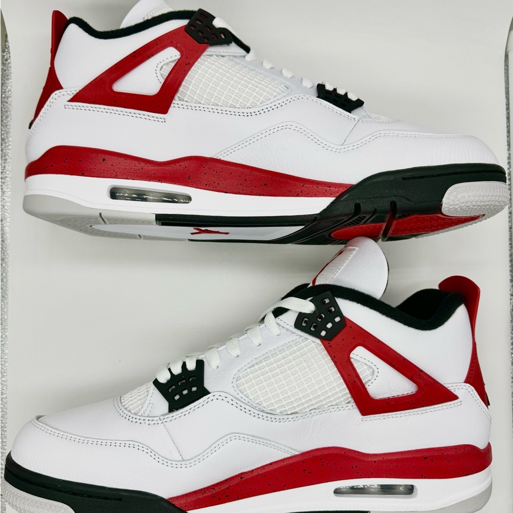Air Jordan 4 Retro Red Cement - Size 9 - Picture 7 of 7